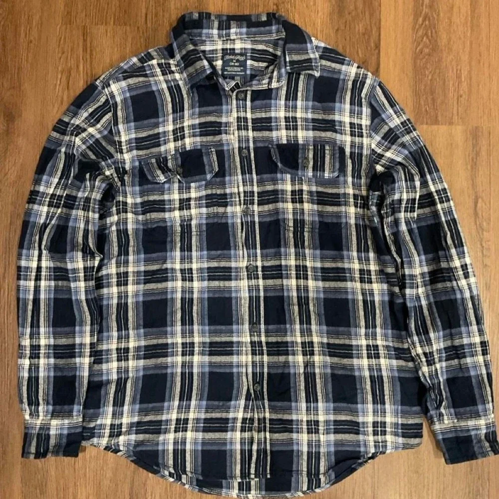 Faded Glory navy, white and black plaid cotton flannel shirt